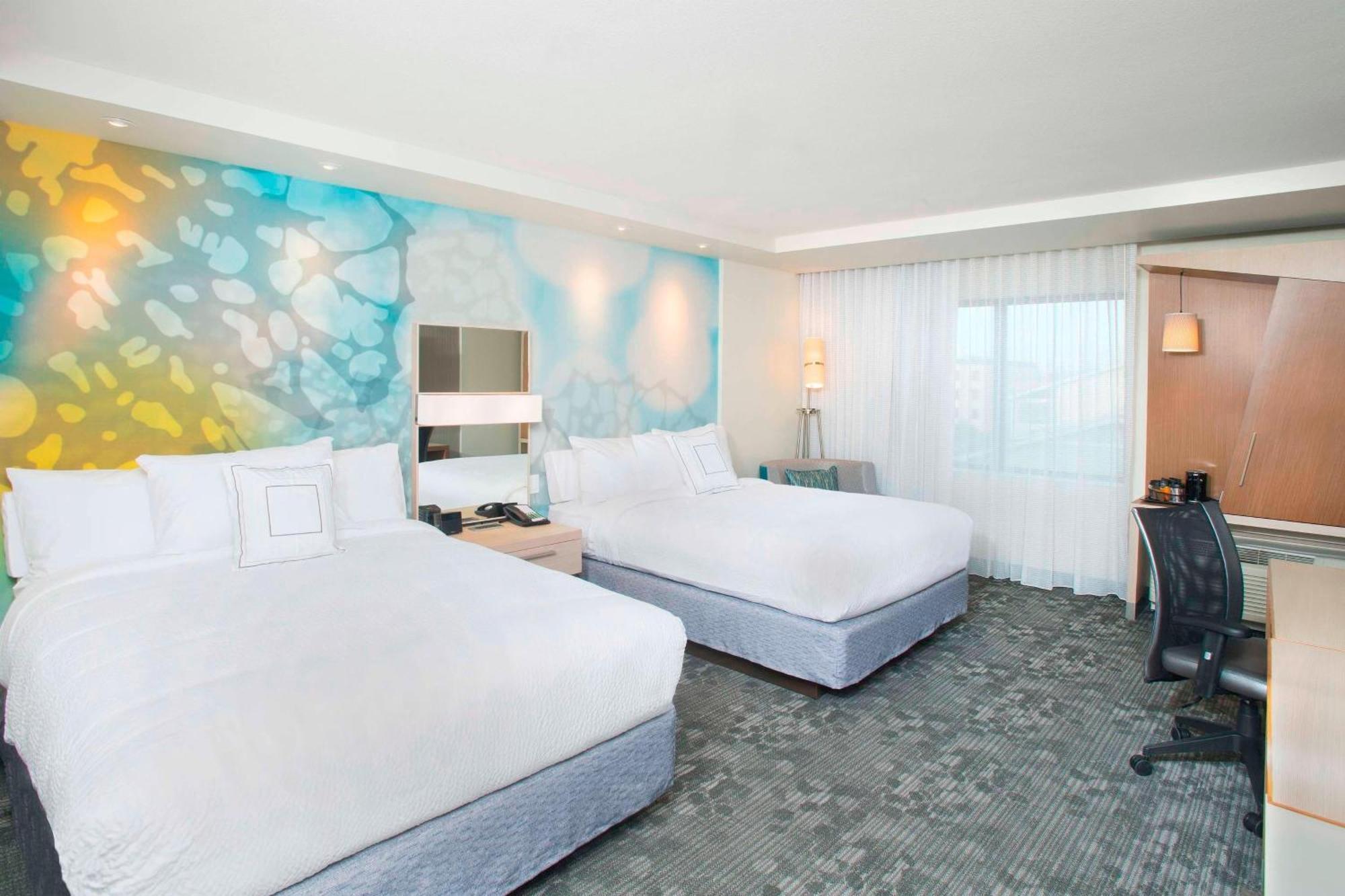 Hotel Courtyard By Marriott 3*